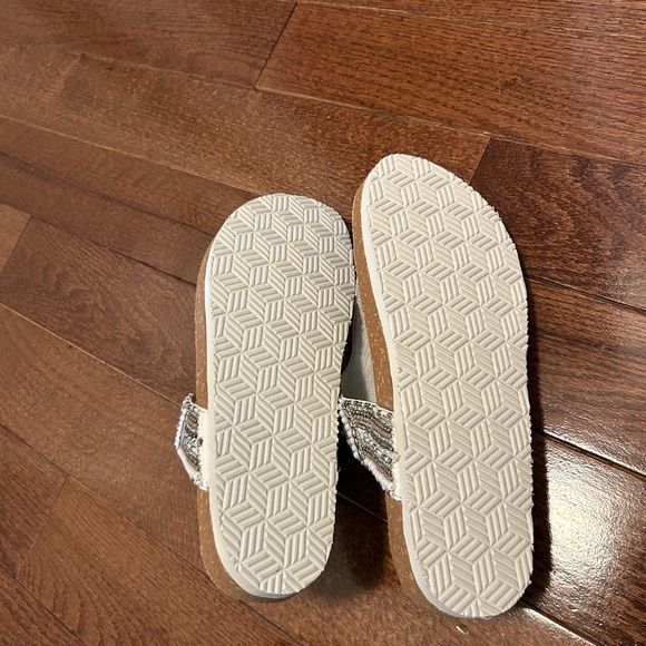 Elegant Beaded Tan Sandals - Picture 2 of 2